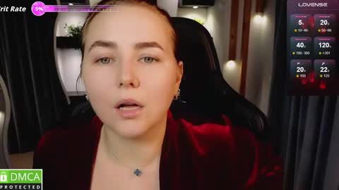 Snapshot of mira_mermayd chatting on 11-24-25, 08:58 Mira online show from 11-24-25, 08:58