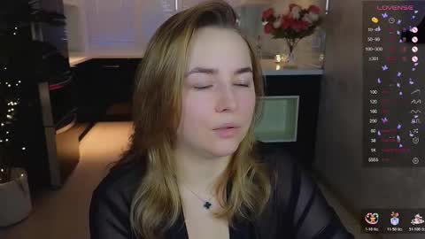 Snapshot of mira_mermayd chatting on 02-13-26, 01:45 Mira online show from 02-13-26, 01:45