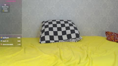 mira_one_ online show from 02-03-25, 07:10