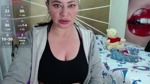 Vicky online show from 10-13-25, 02:11