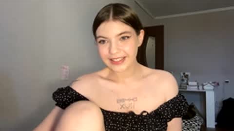 Snapshot of mirabunnys chatting on 11-24-25, 08:03 Mira online show from 11-24-25, 08:03