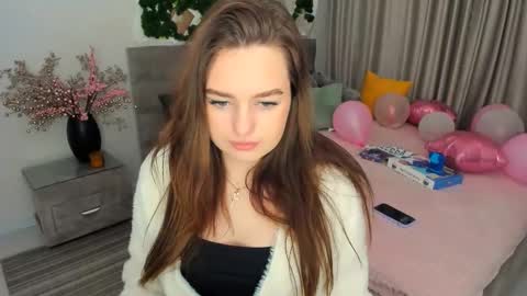 Emma online show from 02-27-25, 10:53