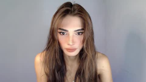 Zoey online show from 02-20-25, 06:57