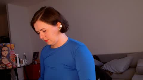 Meera online show from 04-13-26, 11:27