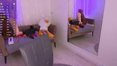 Snapshot of mirafalls chatting on 04-17-26, 06:16 Mira online show from 04-17-26, 06:16