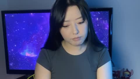 mirafloat online show from 10-24-25, 02:35