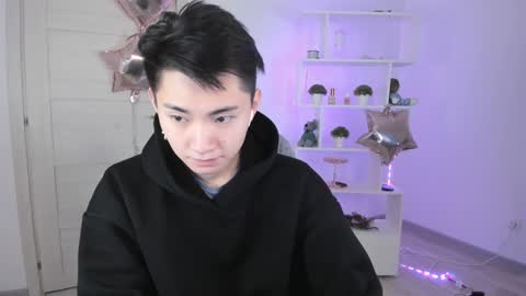              online show from 12-02-24, 09:02