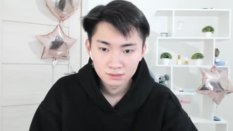              online show from 12-07-24, 06:04