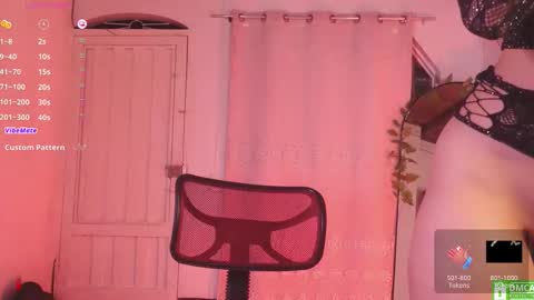 MIRANDA HERNANDEZ online show from 03-22-26, 05:44