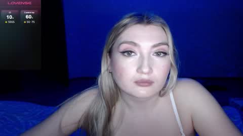 Mira online show from 03-01-26, 04:53