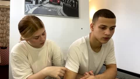 mirelcouple online show from 04-11-26, 09:46