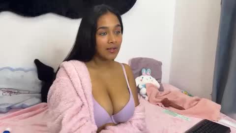 Mirella online show from 10-09-25, 01:36