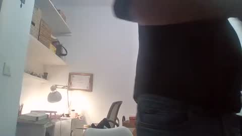 Miro online show from 11-18-25, 06:45