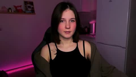 Snapshot of mirrameow chatting on 02-23-25, 09:48 Mira online show from 02-23-25, 09:48