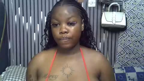 mirror_254 online show from 10-14-25, 08:48