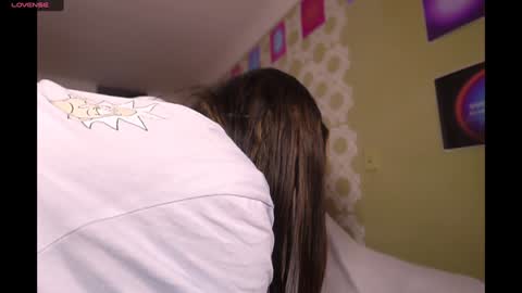 Snapshot of mis_elizabeth chatting on 12-27-24, 10:05 Eliza online show from 12-27-24, 10:05