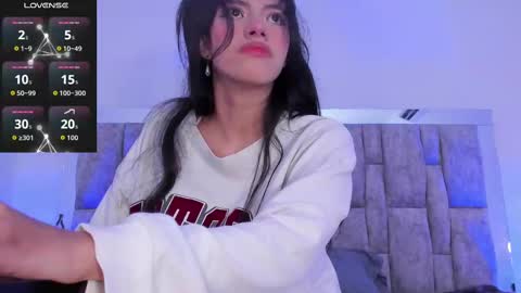 Misaki Kai online show from 10-11-25, 06:23