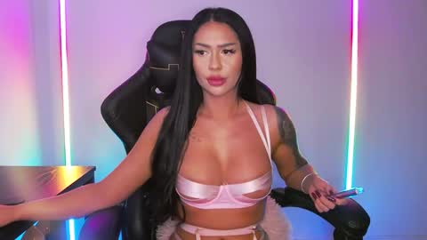 Snapshot of mishablueee chatting on 12-12-24, 09:26 MishaBlueee online show from 12-12-24, 09:26