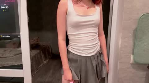 Molly online show from 10-16-25, 05:25