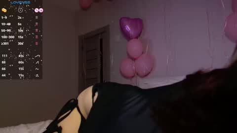 Snapshot of mishel_bless chatting on 02-15-26, 02:58 Mishel online show from 02-15-26, 02:58