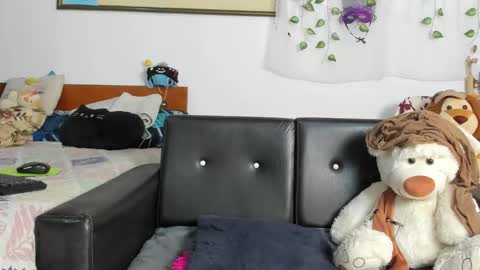 Mishell Bons online show from 02-24-26, 09:02