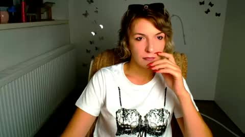 Mishelle online show from 07-12-26, 05:42