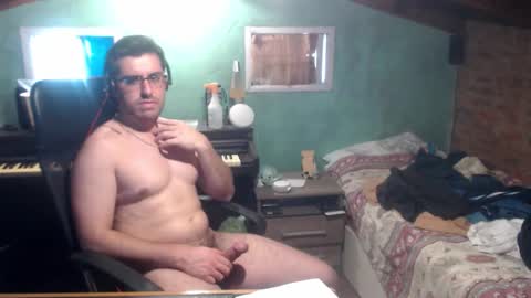 Snapshot of mishiman92 chatting on 10-23-25, 06:39 Mishiman online show from 10-23-25, 06:39