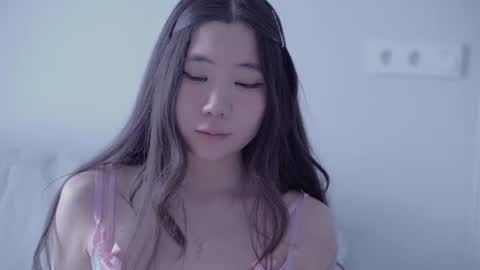 Snapshot of miso_misa chatting on 06-27-26, 12:33 Misa online show from 06-27-26, 12:33