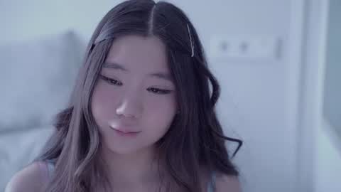 Snapshot of miso_misa chatting on 07-17-26, 09:38 Misa online show from 07-17-26, 09:38