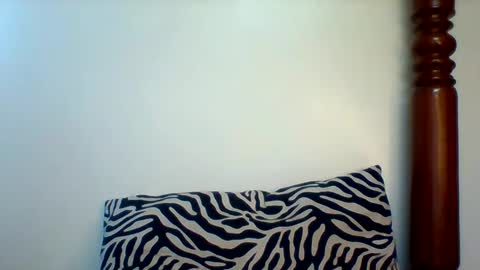 Snapshot of miss440_sunday chatting on 11-01-25, 01:35 miss440 online show from 11-01-25, 01:35