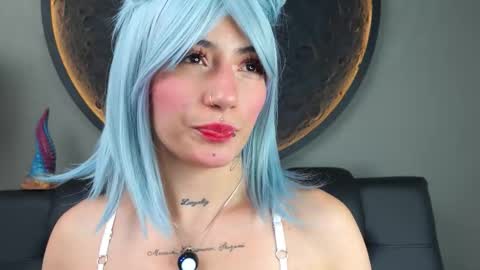 Charlotte online show from 12-02-25, 01:39