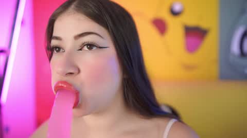 Snapshot of miss__pamela chatting on 04-22-26, 11:01 Pamela online show from 04-22-26, 11:01
