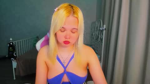 Snapshot of miss__selena chatting on 02-21-26, 10:00 miss__selena online show from 02-21-26, 10:00