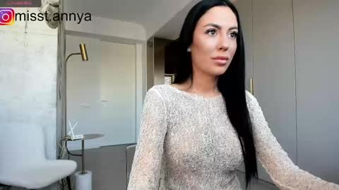 Miss Tanya online show from 03-05-25, 08:43