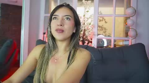 Zoe online show from 07-21-26, 06:10