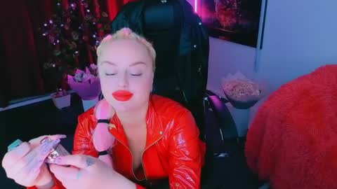 miss_alice_silver online show from 04-28-26, 06:24