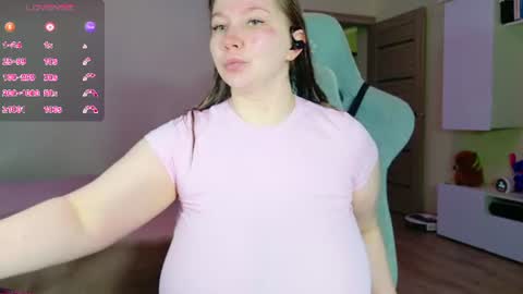 Snapshot of miss_anna909 chatting on 06-29-26, 11:32 Anna online show from 06-29-26, 11:32