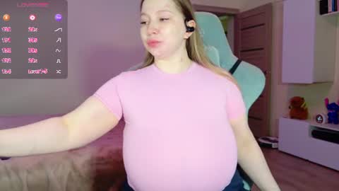Snapshot of miss_anna909 chatting on 07-04-26, 12:11 Anna online show from 07-04-26, 12:11