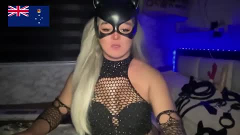 Call me  Miss Antonette  online show from 05-21-26, 12:17