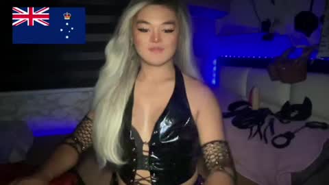 Call me  Miss Antonette  online show from 06-24-26, 08:08