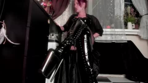 missAsmodeus online show from 06-20-26, 09:50