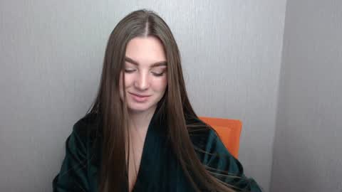 Snapshot of miss_azalea chatting on 12-02-24, 04:42 Georgia online show from 12-02-24, 04:42