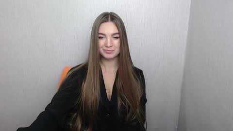 Snapshot of miss_azalea chatting on 12-04-24, 04:49 Georgia online show from 12-04-24, 04:49