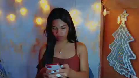 Snapshot of miss_bellah chatting on 12-17-25, 05:46 Bellah online show from 12-17-25, 05:46