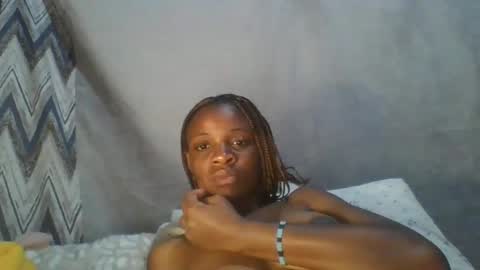 Snapshot of miss_belllo chatting on 02-26-25, 09:21 miss_belllo online show from 02-26-25, 09:21