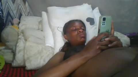 Snapshot of miss_belllo chatting on 03-12-25, 09:55 miss_belllo online show from 03-12-25, 09:55