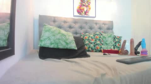 Snapshot of miss_big_ass21 chatting on 03-12-25, 01:03 miss_big_ass21 online show from 03-12-25, 01:03