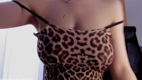 Snapshot of miss_boobtastic chatting on 06-03-26, 09:34 Ivy online show from 06-03-26, 09:34