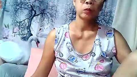 Snapshot of miss_capricorn chatting on 09-10-25, 01:00 miss_capricorn online show from 09-10-25, 01:00