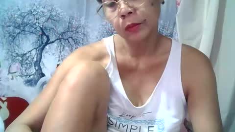 Snapshot of miss_capricorn chatting on 10-17-25, 01:25 miss_capricorn online show from 10-17-25, 01:25